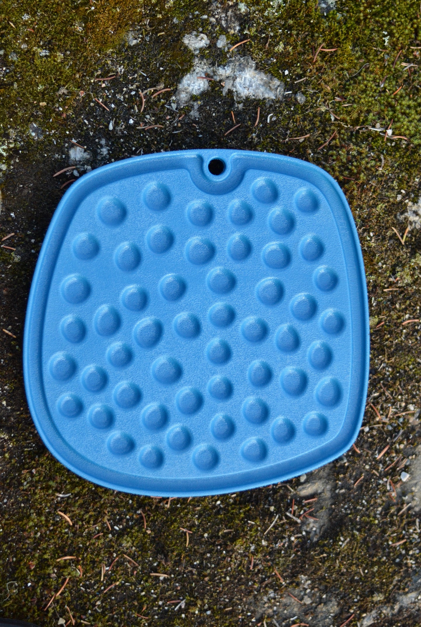 Feast Mat Bubbles - West Paw