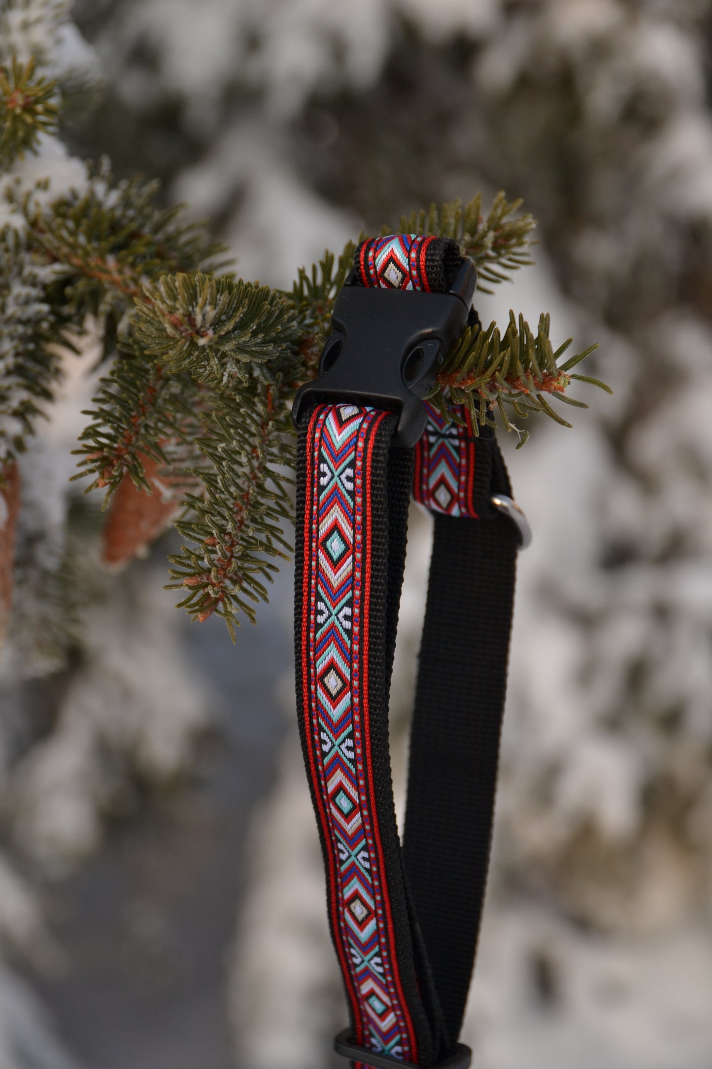 Halsband med Mönster