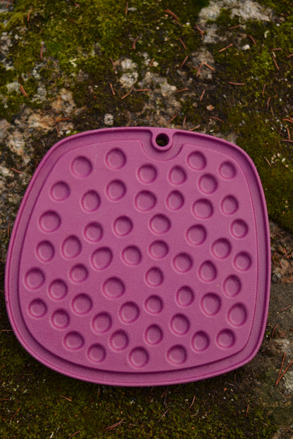 Feast Mat Bubbles - West Paw