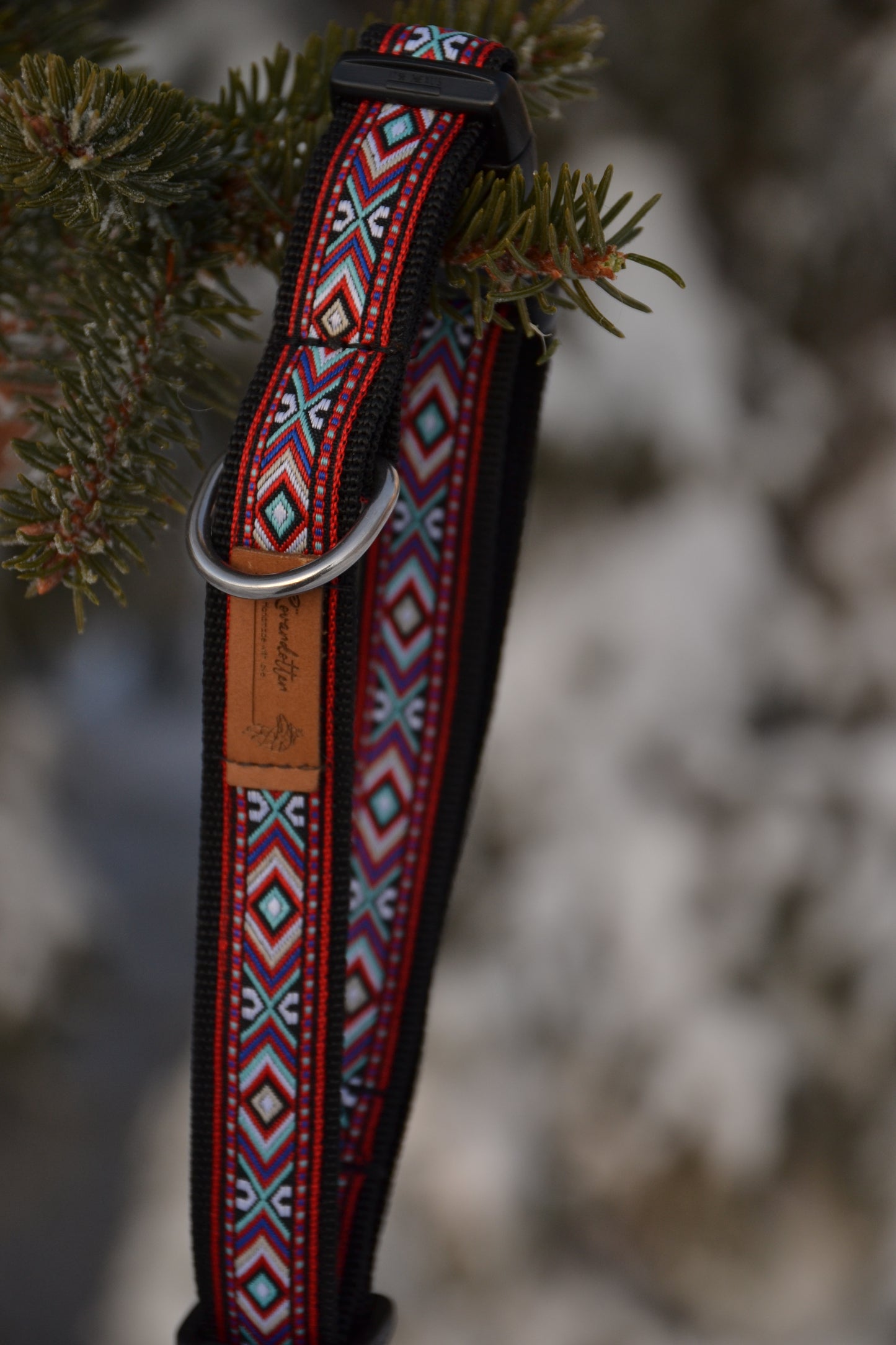 Halsband mönstrad - justerbart