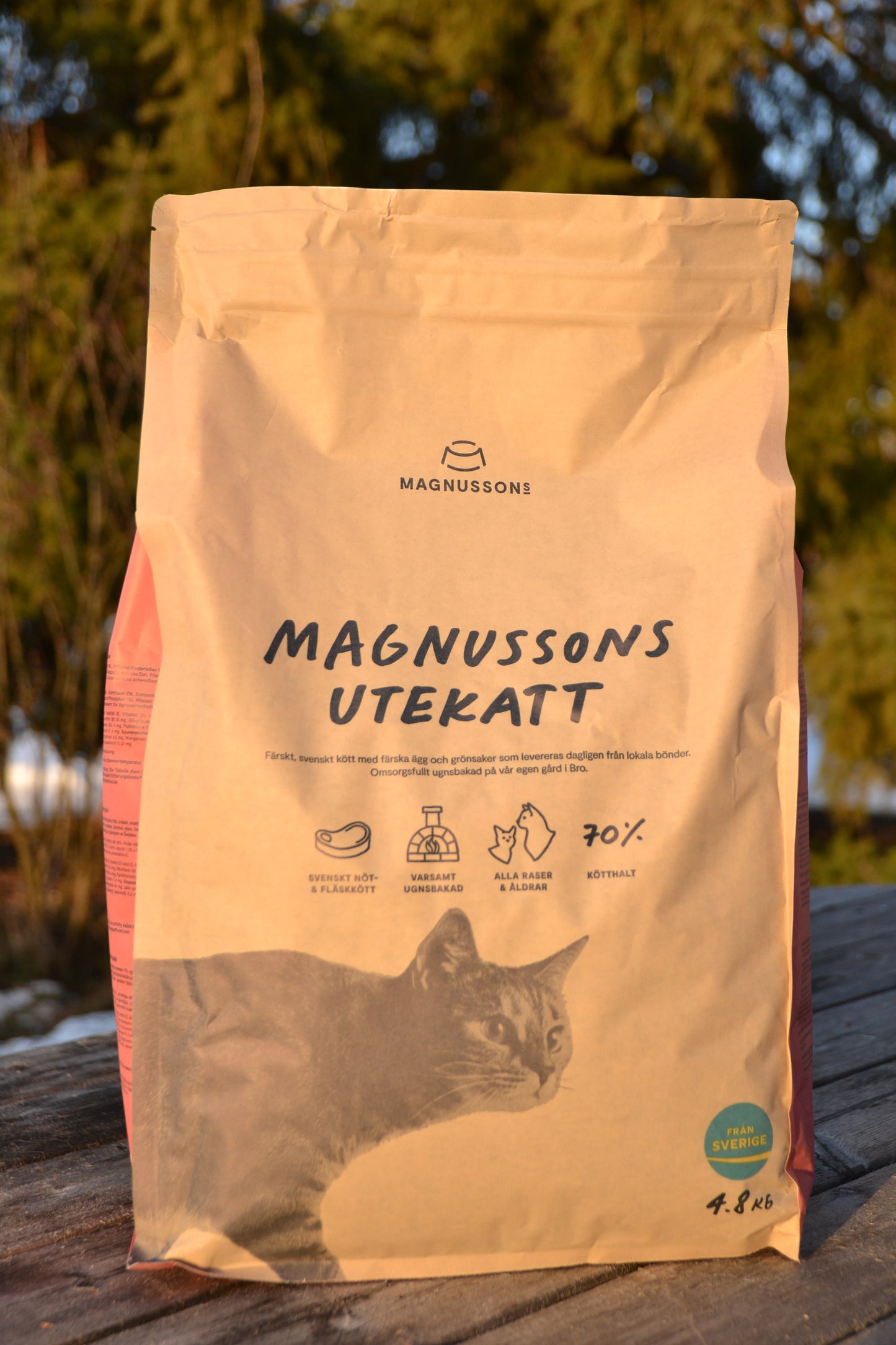 Magnussons - Utekatt (Skickas ej)